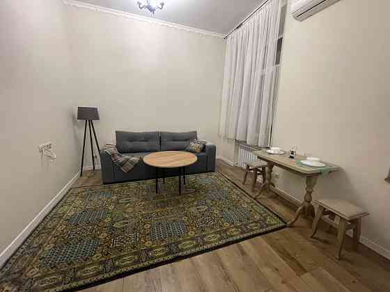 Тарасівська 8, оренда квартири Київ