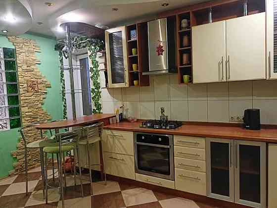 Затишна 1-кімнатна з усім необхідним м. Бровари (по вул. Грушевського) Бровари