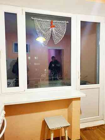 Здам 2к чешку, КОМАРОВА (КІЛЬЦЕ 26), РОЗДІЛЬНІ КІМНАТИ, є два балкони! Черновцы