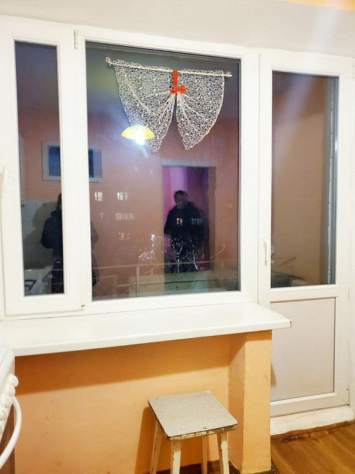 Здам 2к чешку, КОМАРОВА (КІЛЬЦЕ 26), РОЗДІЛЬНІ КІМНАТИ, є два балкони! Черновцы - изображение 5