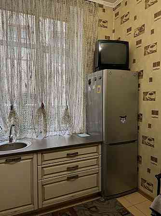 Здається трьох кімнатна квартира в центрі міста Черновцы