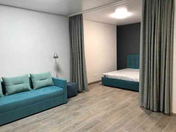 1-но кімнатна метро Позняки (Драгоманова 38а) Від власника Киев