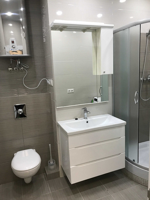 1-но кімнатна метро Позняки (Драгоманова 38а) Від власника Киев - изображение 5