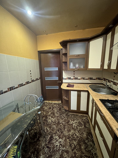 Сдам 2 ком.квартиру пр.Аношкина Кам`янське (Запорізька обл.) - зображення 1