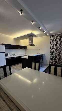 Квартира 3к, жк Голосеевский, метро Демеевская, паркинг, генератор Київ