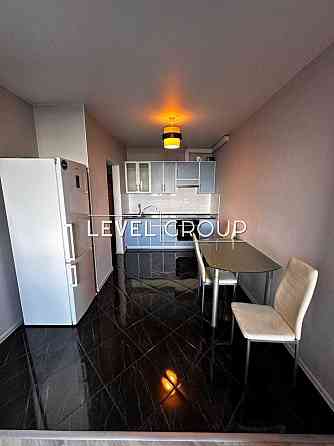 Простора квартира, 46,3 м2 з ремонтом в ЖК бізнес класу "Статус град" Киев