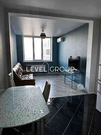 Простора квартира, 46,3 м2 з ремонтом в ЖК бізнес класу "Статус град" Киев