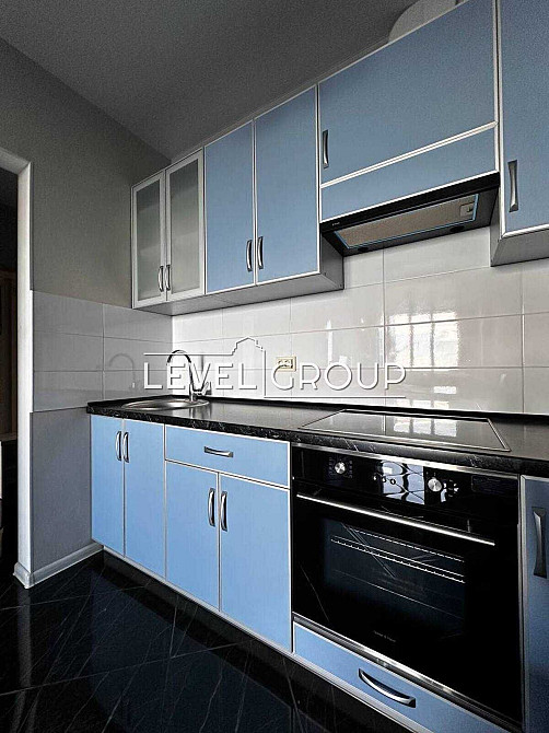 Простора квартира, 46,3 м2 з ремонтом в ЖК бізнес класу "Статус град" Киев - изображение 4