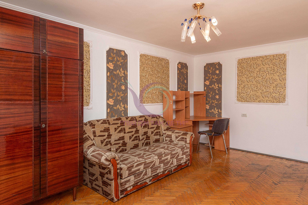 3-к. квартира з меблями за вул. В. Великого Черновцы - изображение 2