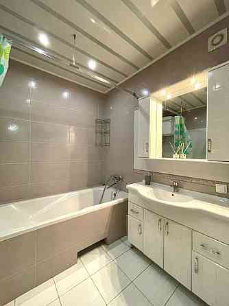 ВІЛЬНА! Простора 2к 84м2 Бориспільська Поліська Червоний Хутір Рембаза Киев