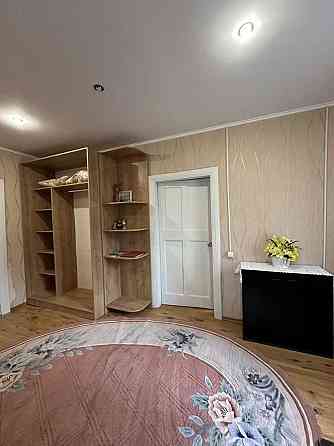 Оренда двокімнатної квартири СИХІВ Львов