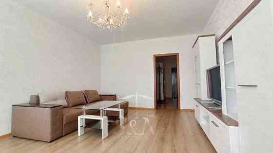 Пропоную в оренду велику двокічнатну О. Пчілки 3 А. Позняки Киев