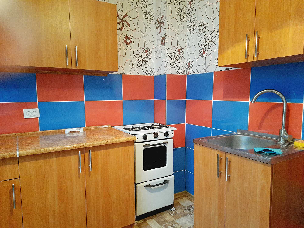 Сдам 1к кв Салтовка ул. Бучмы 533 мк-рн метро Салтовское Героев Труда Харьков - изображение 1