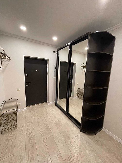 Здам в оренду однокімнатну квартиру в ЖК "Садовий" район м.Лівобережна Київ - зображення 1