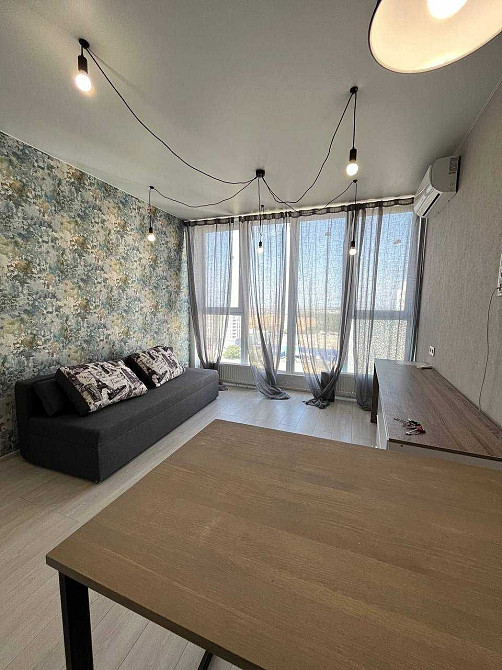 Довгострокова оренда квартири в ЖК Акварель 8 Лиманка - зображення 1