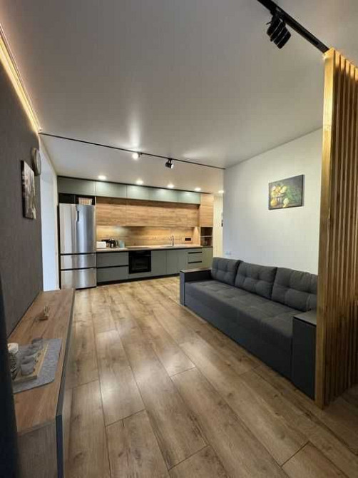 Аренда 3к студия в ЖК Затышный Дніпро - зображення 1