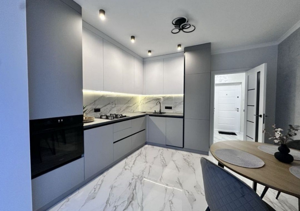 Центр. Перша здача. Стильна квартира в ЖК із підземним паркінгом Івано-Франківськ - зображення 4