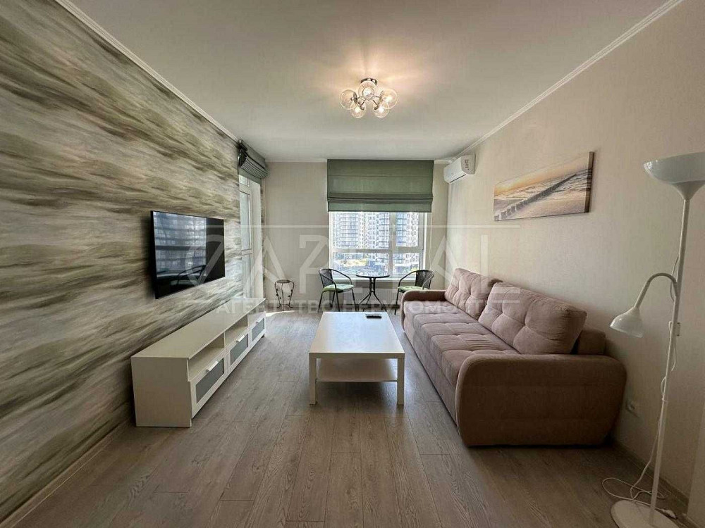 Жк Заречный/2 ком квартира/Генератор/Осокорки/Дарницкий/66м2/Славутич Киев - изображение 2