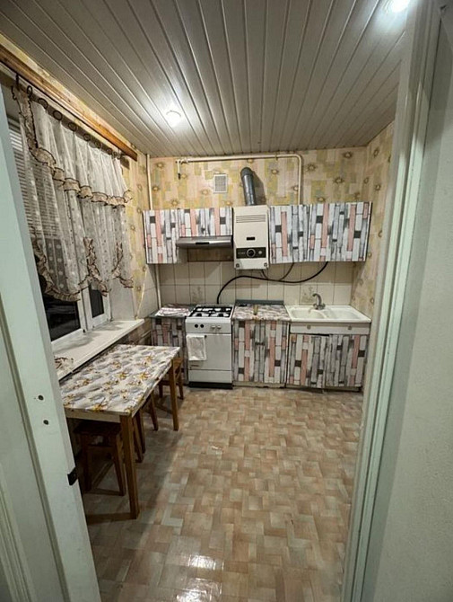 Аренда 2 кв. 3 эт. 50 м.кв. пр. Богдана Хмельницкого, Днепр Дніпро - зображення 1