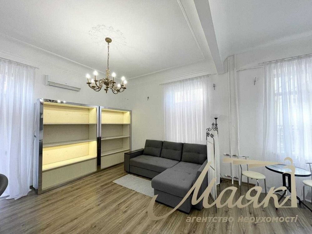 Аренда 1 комнатной квартиры в центре ул. Заньковецкой 6, Крещатик Киев - изображение 1