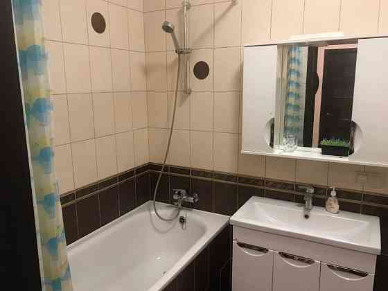 Оренда 3 кімнатної квартири ЖК Покровський посад в. Глибочицька Київ