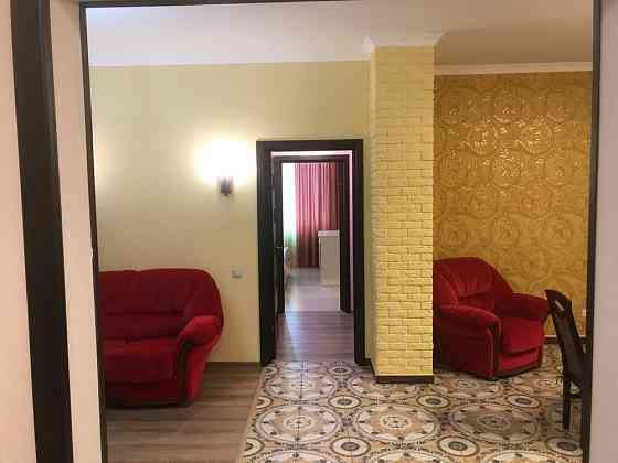 Оренда 3 кімнатної квартири ЖК Покровський посад в. Глибочицька Київ