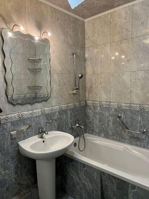 Прекрасная 3х комнатная квартира с ремонтом в кирпичном доме Одесса - изображение 6