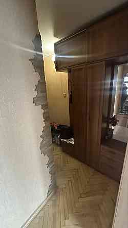 Продам 1 кімнатну з ремонтом  Виговського  Залізничий район Львів