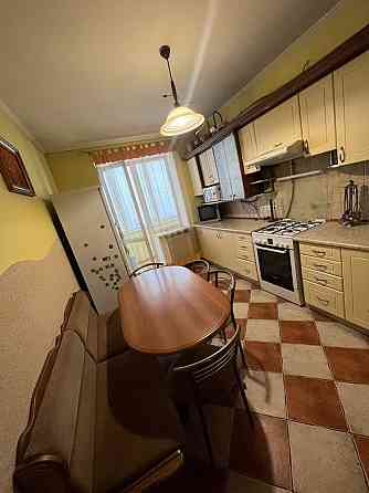 Продаж 2 км  просторої квартири неподалік центру Івано-Франківськ