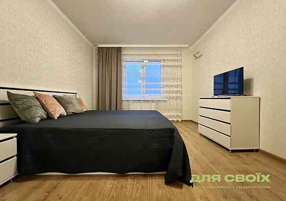 Продається 2к квартира з ремонтом  / ЖК The Lakes / м. Деміївська Киев