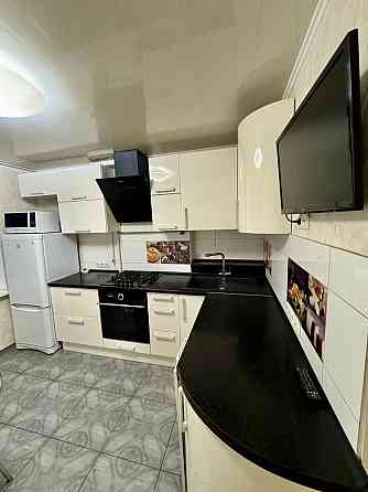 Продам 3к жм Покровский 71 м2. Днепр