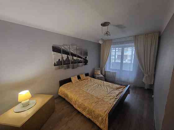 Лісовий проспект 5. Ринок Юність. Епіцентр на Братиславській. Киев