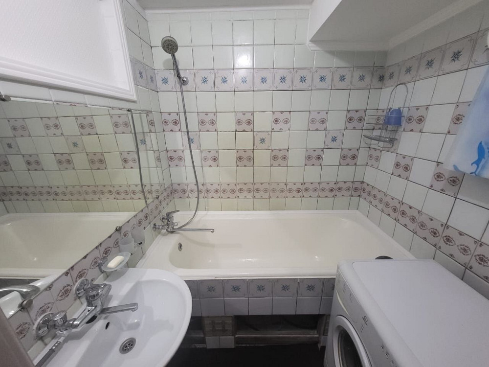 Лісовий проспект 5. Ринок Юність. Епіцентр на Братиславській. Киев - изображение 6