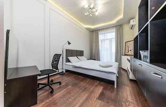 3 комнатная Квартира Крещатик центр киева Владелец Киев