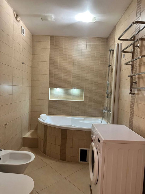 Оренда трикімнатної квартири у центрі Івано-Франківська Івано-Франківськ - зображення 7