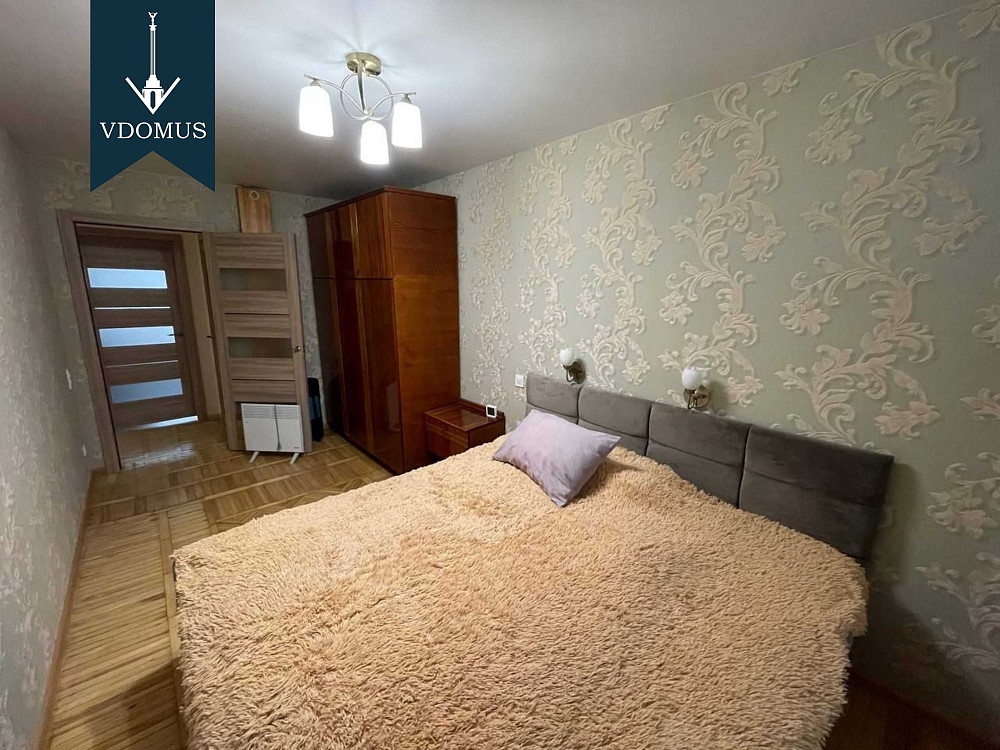 ПРОСТОРА ТА КОМФОРТНА трикімнатна квартира для ВАС! Продаж Лук'янівка Київ - зображення 2