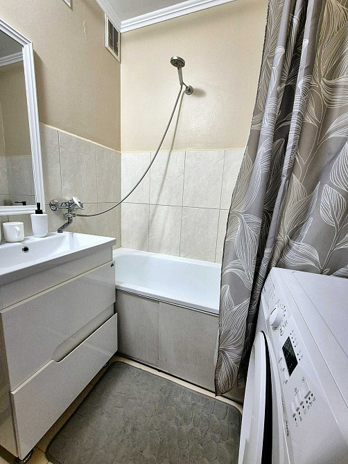 √ Новенька  1 кімнатна квартира чекає на Вас Ровно - изображение 6