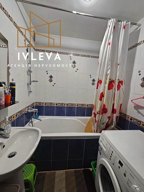 Трьохкімнатна по проспекту Відродження Луцк - изображение 6