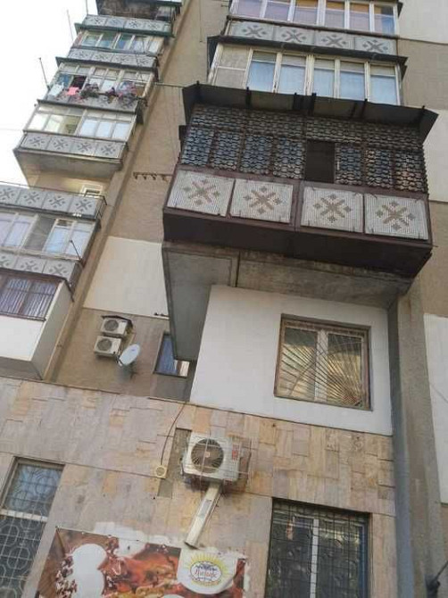 Стандартная 2 комн -52 метра. Балкон. 8/ 14 эт. Центр. ул.Прохоровская Одесса - изображение 1