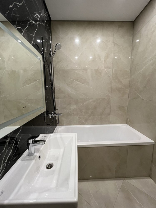 Простора 2-км кв з функцією 3-км, є-оселя, постанови Івано-Франківськ - зображення 3