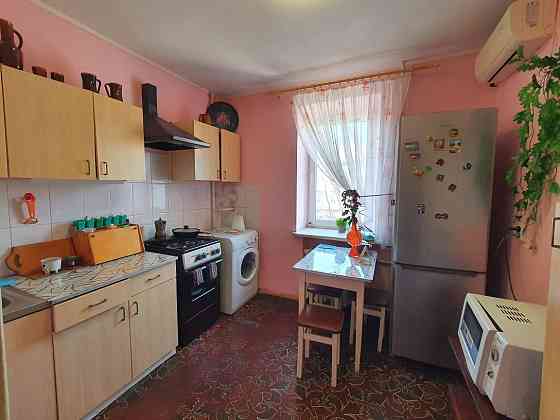 Продам 2к квартиру вул Сеченова Заводський рн Запоріжжя