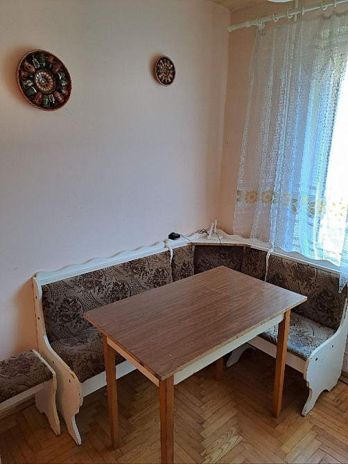 Здається двох кімнатна біля 13 школи. Мукачево - зображення 3