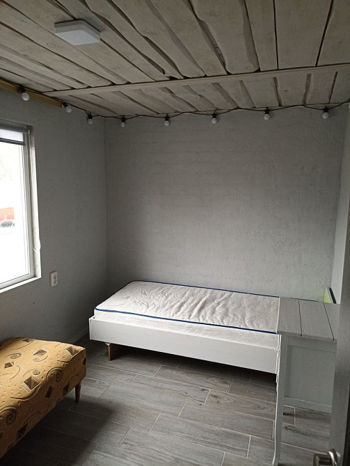 2к. Кв. Окремий вхід. оренда. 1й поверх Прилуки - зображення 2