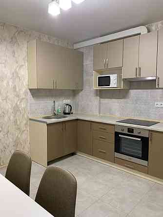 Оренда 1к квартири, без %. Севастопольська площа (ЖК Медовий) Київ