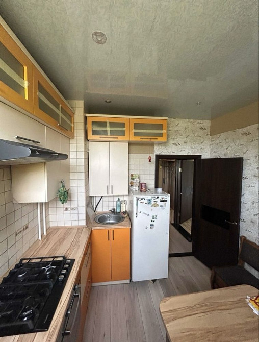 Продам 1 комнатную квартиру центр сталинка Каменское (Запорожская обл.) - изображение 1