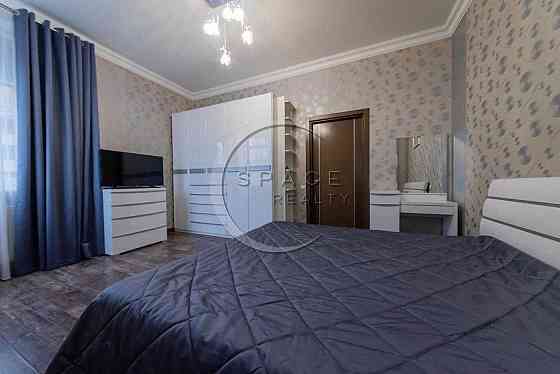 Продається 2-кімнатна квартира 60кв.м.Старонаводницька, 6б Печерськ. Київ