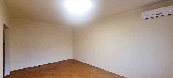 Продам 1-кімнатну квартиру Перемога-4, пр Героїв 4. Дніпро