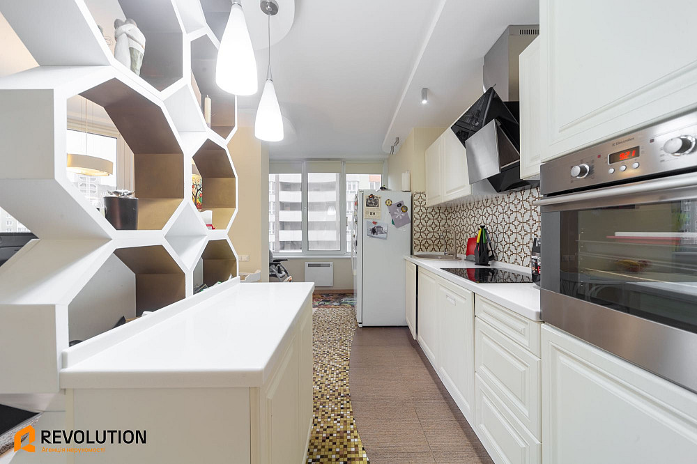 БЕЗ КОМІСІЇ; 3-х кімнатна кв.; вул. Анни Ахматової 34; Київ - зображення 2