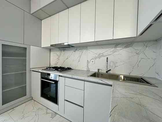 Простора 1кім квартира з ремонтом біля ТЦ Велес Івано-Франківськ