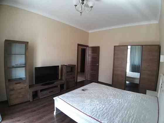 1К Метрологічна 58-Б ЖК  Кришталеві Джерела Феофанія Киев